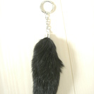 【美品】フェイクファー★キーホルダーの画像