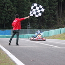 サーキット場で働こう！　レース時のオフィシャルや、日常のカート整備＆イベントスタッフの画像