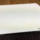 ホワイトローテーブル【¥0】の画像