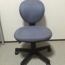 学習机一式（机、引き出し、いす）を差し上げますの画像