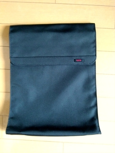 ☆☆☆TUMI 書類ケース（美品）☆☆☆