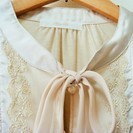 400円　シフォン素材ブラウス　Mの画像