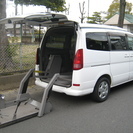 福祉車両セレナ　4WD　車椅子移動車　チェアキャブリフタータイプ...