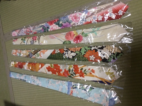 ビンテージ着物の手作りネクタイ(1点モノ)