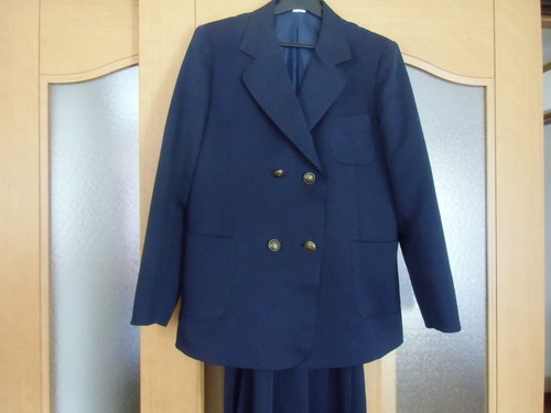 値下げ済！ 紺ﾌﾞﾚｻﾞｰ160㎝/130㎝・運動着・白ﾎﾟﾛｼｬﾂ・ﾍﾞﾚｰ帽など③