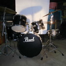 ドラムセット　Ｐｅａｒｌ　格安にて売ります！
