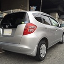 フィット 車検2年付き 距離少ない。全国自社ローン‼︎の画像