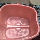 バケツ型の足湯 100円 アロマオイルを入れて使えますの画像