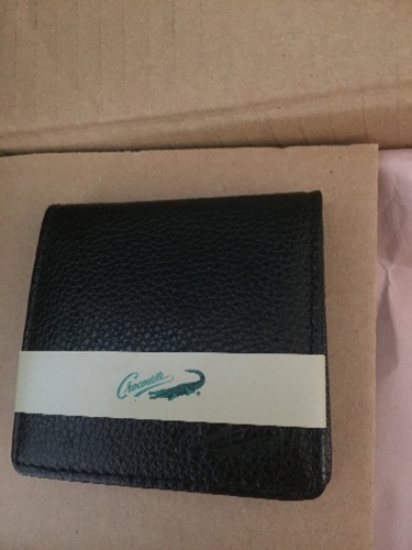 クロコダイルの新品財布