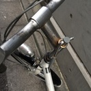 中古 折りたたみ自転車 6段変速ギア ホワイトの画像