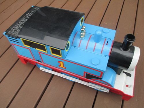 トミー製　ビッグトーマス機関車　プラレールの各種列車の格納に便利！！全長５０ｃｍ