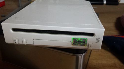本体とコード　wii