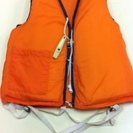 値下げ。中古格安救命具・ライフジャケット　子供・幼児。　オレンジ...