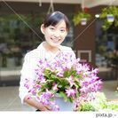 オリジナリティー溢れた活気あるお花屋さんです！　フリーターさん、パートタイマーさん大歓迎！　オリジナルデザインも持ち、チャレンジしつつ個性を最大限に活かしませんか？の画像