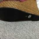 厚底系サンダル！１つ300円！！ ２つでワンコインにします！の画像