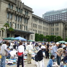 いらなくなったらいる人へ　市役所前フリーマーケット（京都市役所前広場）