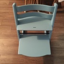 【ほぼ新品】STOKKE ベビーチェアの画像