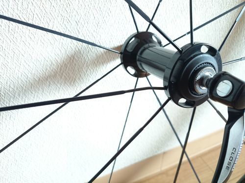中古 シマノRS81 C50　カーボンクリンチャー