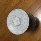 (在庫処分半額以下)代理出品   大理石？花瓶？の画像
