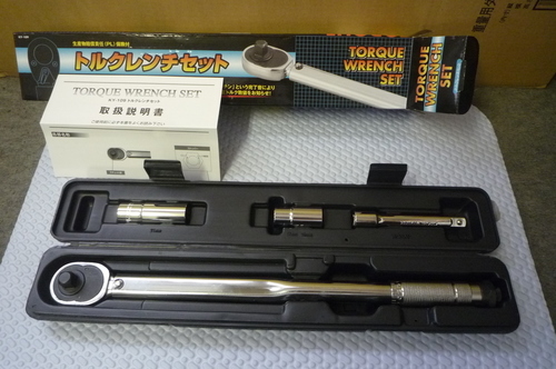 トルクレンチ　中発販売　新品　です。