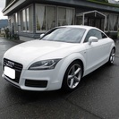 アウディ TTクーペ2.0TFSIクワトロSラインパック 4WD(白)の画像