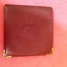 カルチエ 折財布