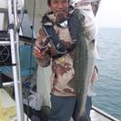 週末はマイボートで釣り会　 - スポーツ