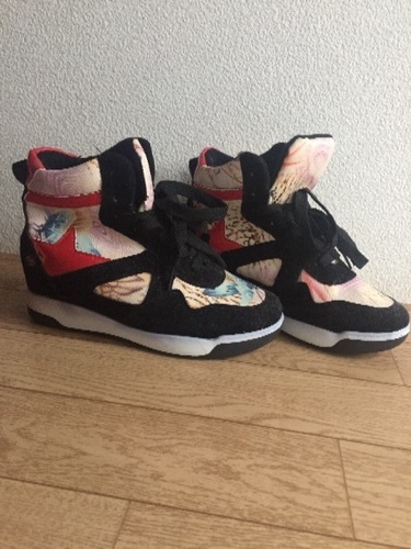 可愛い靴