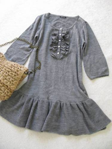 【新品】レストローズL'EST ROSE  春フリルハートシェルボタン７分袖ニットワンピース