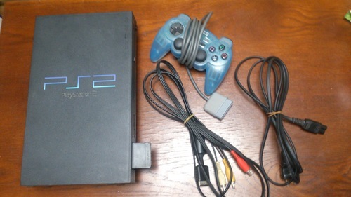 PS2 プレステ２＋ソフト２本（ペルソナ４、パーティー右脳クイズ）