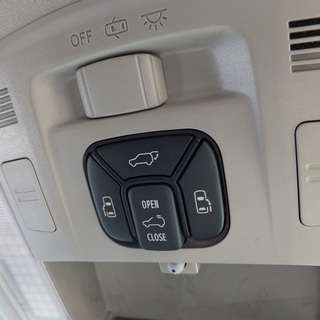 ☆値下げ☆Ｈ26年　ヴェルファイア2.4ＺゴールデンアイズII　１オーナー　ユーザー買取　ＷＡＬＤカスタム　ＷＡＬＤ20ＡＷ・ＷＡＬＤフルエアロ　ＢＬＩＺ車高調　サンルーフ　イクリプス10インチツインナビＴＶ 　DVD]再生可　ETC　両側パワースライドドアの画像