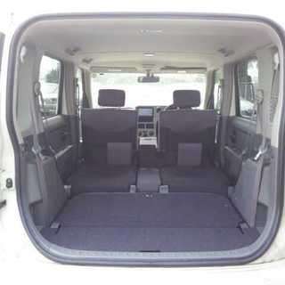 中古車　NISSAN　キューブ　の画像