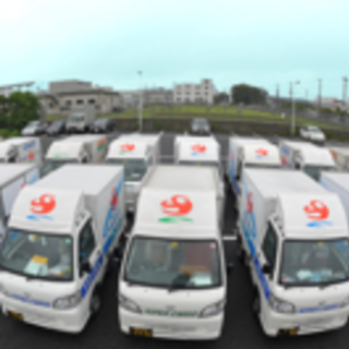 🚚軽貨物👉休み・働く時間・完全自由👉月間報酬額例＝583,627円＝（平成28年10月クール車全国平均報酬額）・全国約7万社⇒業界で圧倒的な顧客数と、無駄な移動を減らす⇒高実車率で「自由と高収入」のある環境を実現！「雇われない自由働き方」軽貨物運送スーパーカーゴグループ熊谷配車センターでは新しい仲間（オーナードライバー）を大募集！未経験者、主婦、フリーター、個人、法人、同業者＞歓迎！「車持ち込み」「協力業者」も「ダブルワーク」OK！ の画像