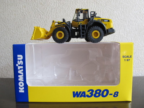 コマツ 株主優待　非売品　 WA380-8 WHEEL LOADER