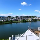 茨木市、松沢池を望むデザイナーズ賃貸、30㎡の1K タイプ − 大阪府