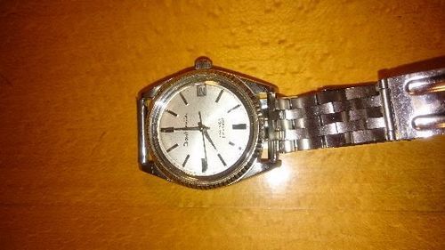 手巻きのヴィンテージ時計