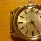 手巻きのヴィンテージ時計の画像