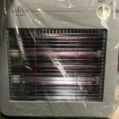 新品未使用電気ストーブの画像