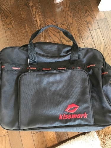 新品同様です。ボード、スキーに行くときに是非どうぞ