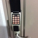 2面採光の日当たりの良い、角部屋です！！ - 不動産