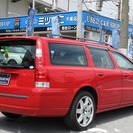 【誰でも車がローンで買えます】　Ｈ18　ボルボV70レザー　ファミリーパッケージ　完全自社ローン※金利０％ ☆1/8から1/31限定☆下取車最低保証金額☆　普通車：7万円　軽自動車：３万円の画像