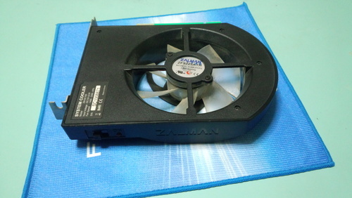 ZALMAN ZM-SC100 システムクーリングファン