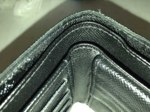 LOUIS VUITTONの二つ折り財布（メンズ）