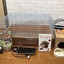 ハリネズミなどの小動物用ケージ、飼育セットの画像
