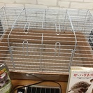 ハリネズミなどの小動物用ケージ、飼育セットの画像