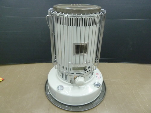 トヨトミ 　石油ストーブ　 KS-67F　中古