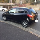 マツダデミオ　黒の画像