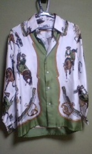 エルメス定番ブラウス今週中なら五万引き