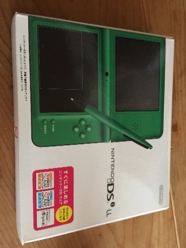 値下げ DSi LL