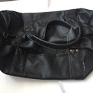 合成皮？ 黒ボストンバッグ★旅行用 鞄 ブラック 美品 メンズの画像